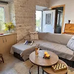 Nafsika's - Magazia Paxos *