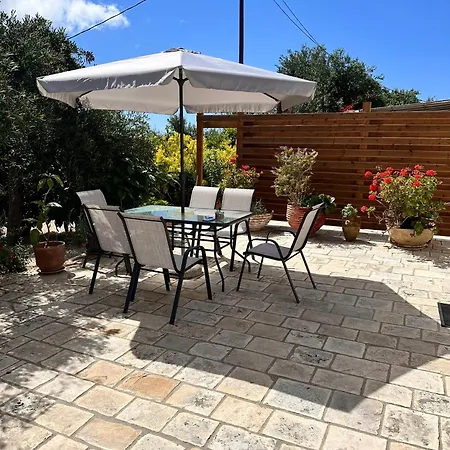 Nafsika's - Magazia Paxos *