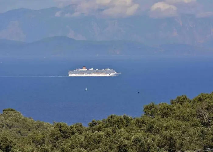 Nafsika's - Magazia Paxos