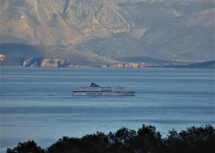 Nafsika's - Magazia Paxos *