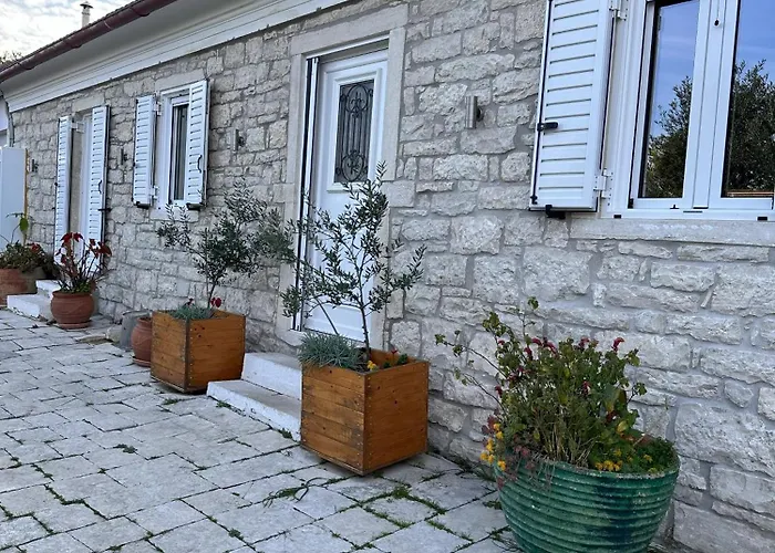 Dom wakacyjny Nafsika's - Magazia Paxos Manesatika